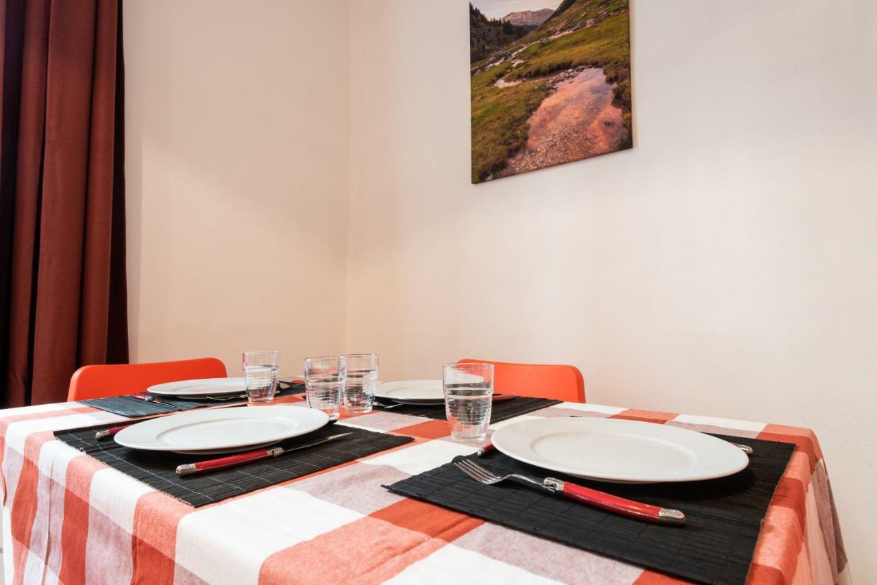 Appartement Coeur De Ville - Wifi - Lave-Seche Linge Pau Luaran gambar